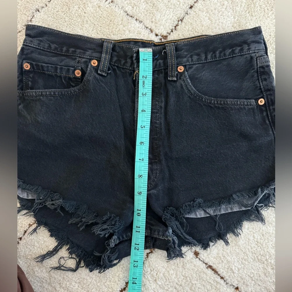 Levi’s - Vintage Jean Shorts - Picture 14 of 16